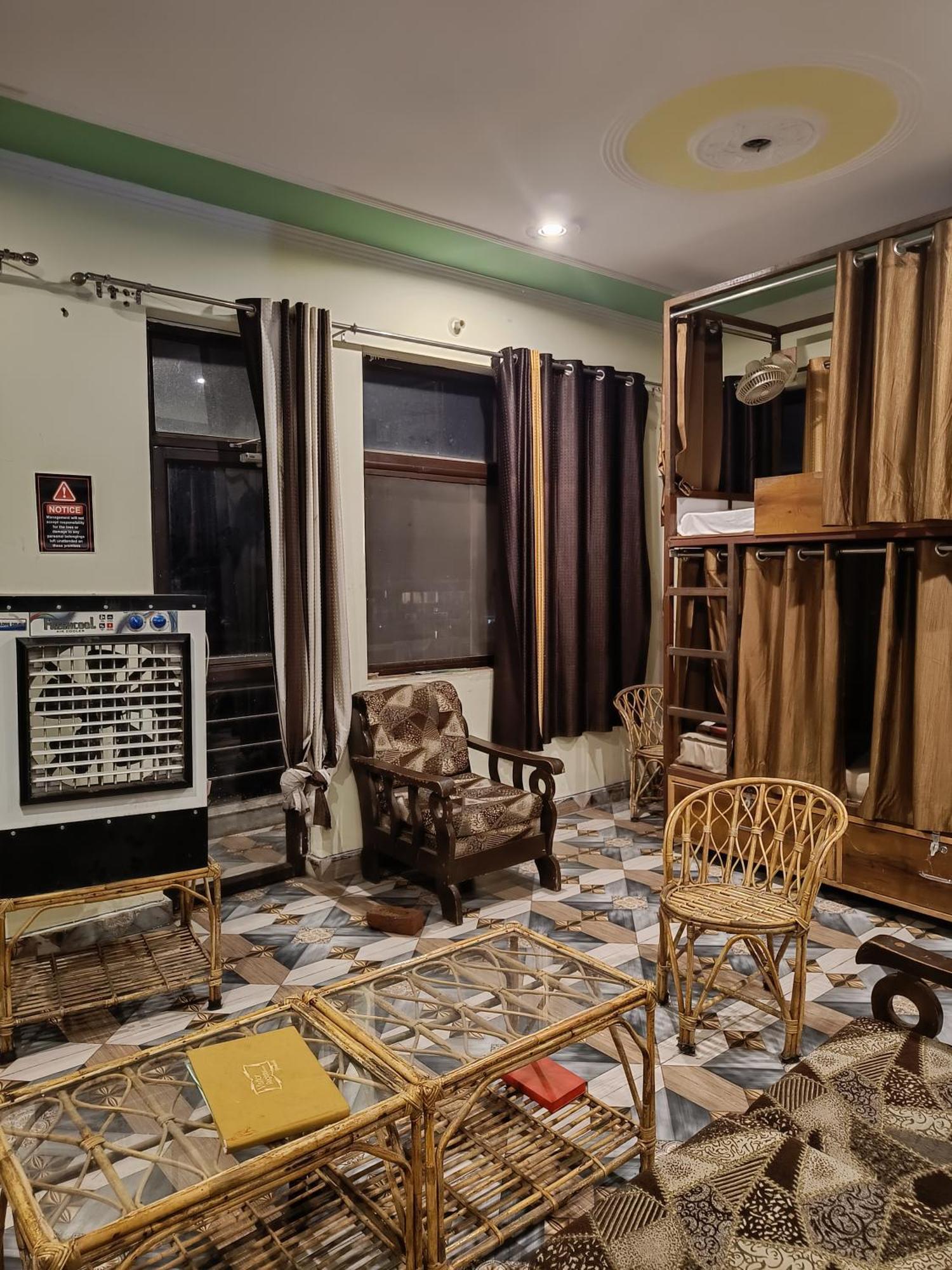 Soul Hostel Rishikesh Exterior photo